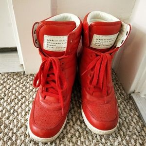 Marc jacobs hidden wedge heel sneaker